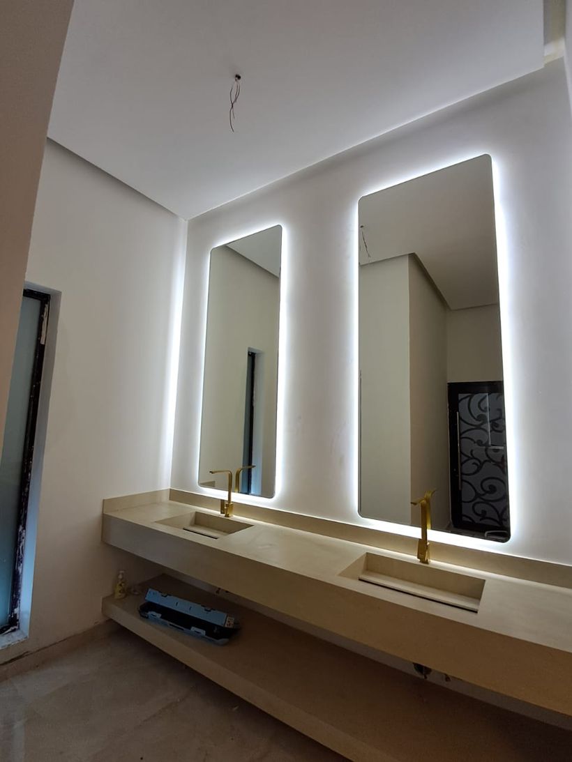 Backlit vanity mirrors by Pillarstone in the UAE