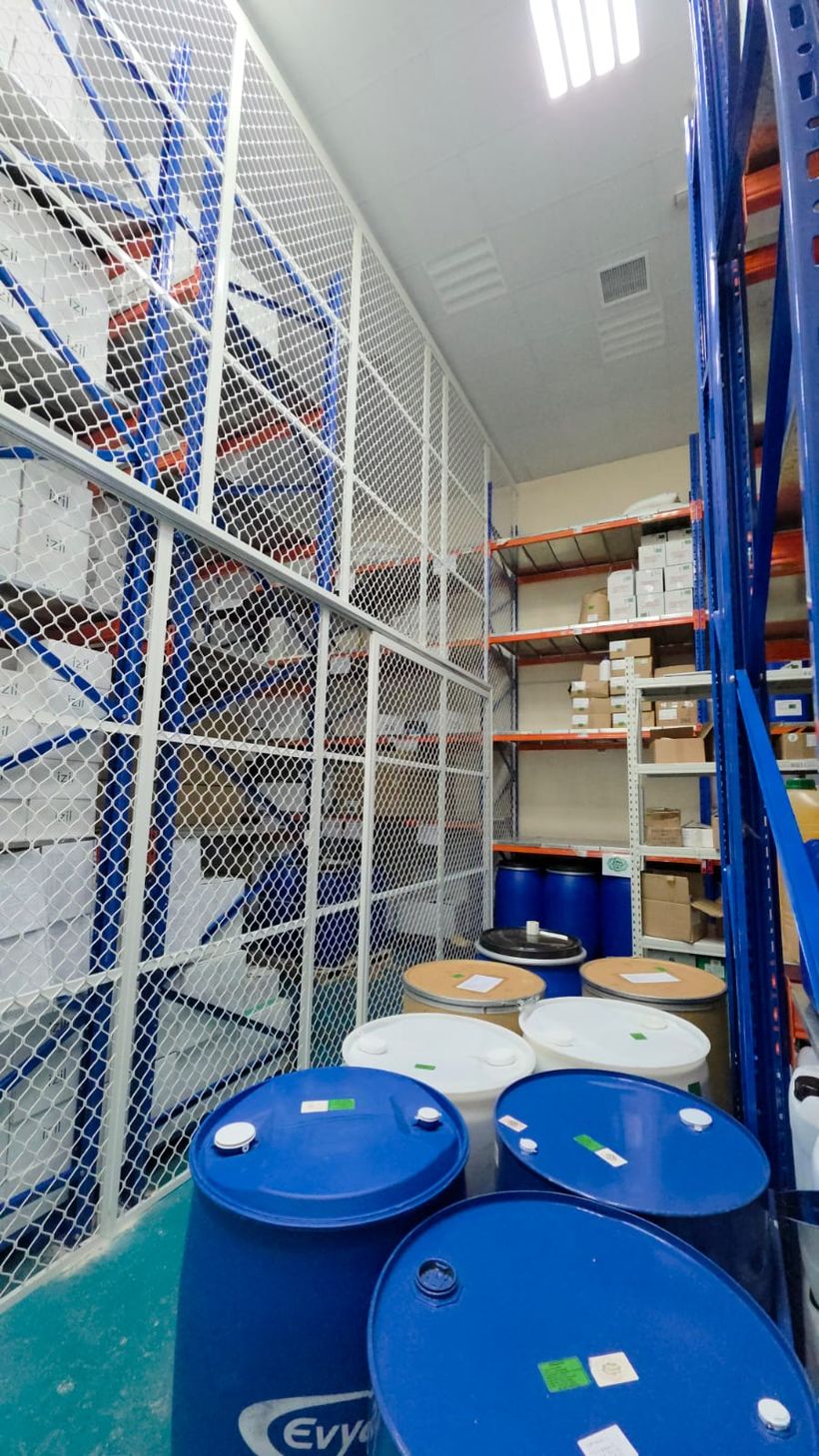 Material supply & stock by Pillarstone in the UAE